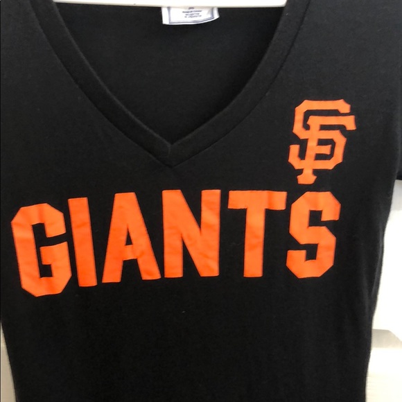 Black Giants PINK t-shirt - Picture 2 of 4